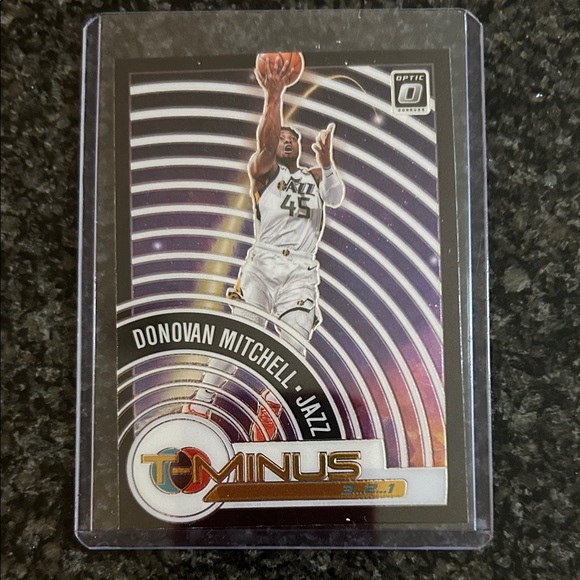 Panini Other - Donovan Mitchell Optic Basketball Card